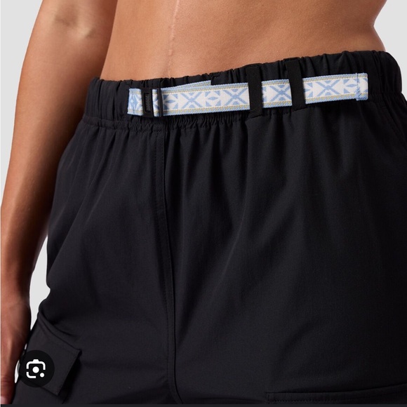 Women's Black Cargo Belted Hiking Shorts Stoic Brand Size Large - Picture 2 of 4